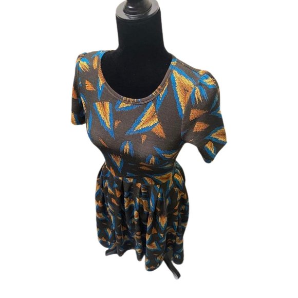 Lula Roe Dark Gray Short-sleeve Amelia Dress with Triangular Design, XS, NWT - Picture 3 of 7